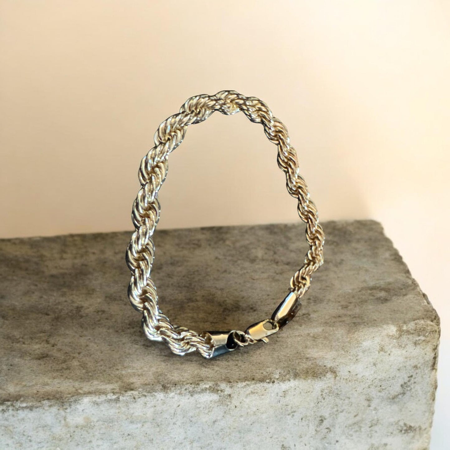 Pulsera de cuerda trenzada