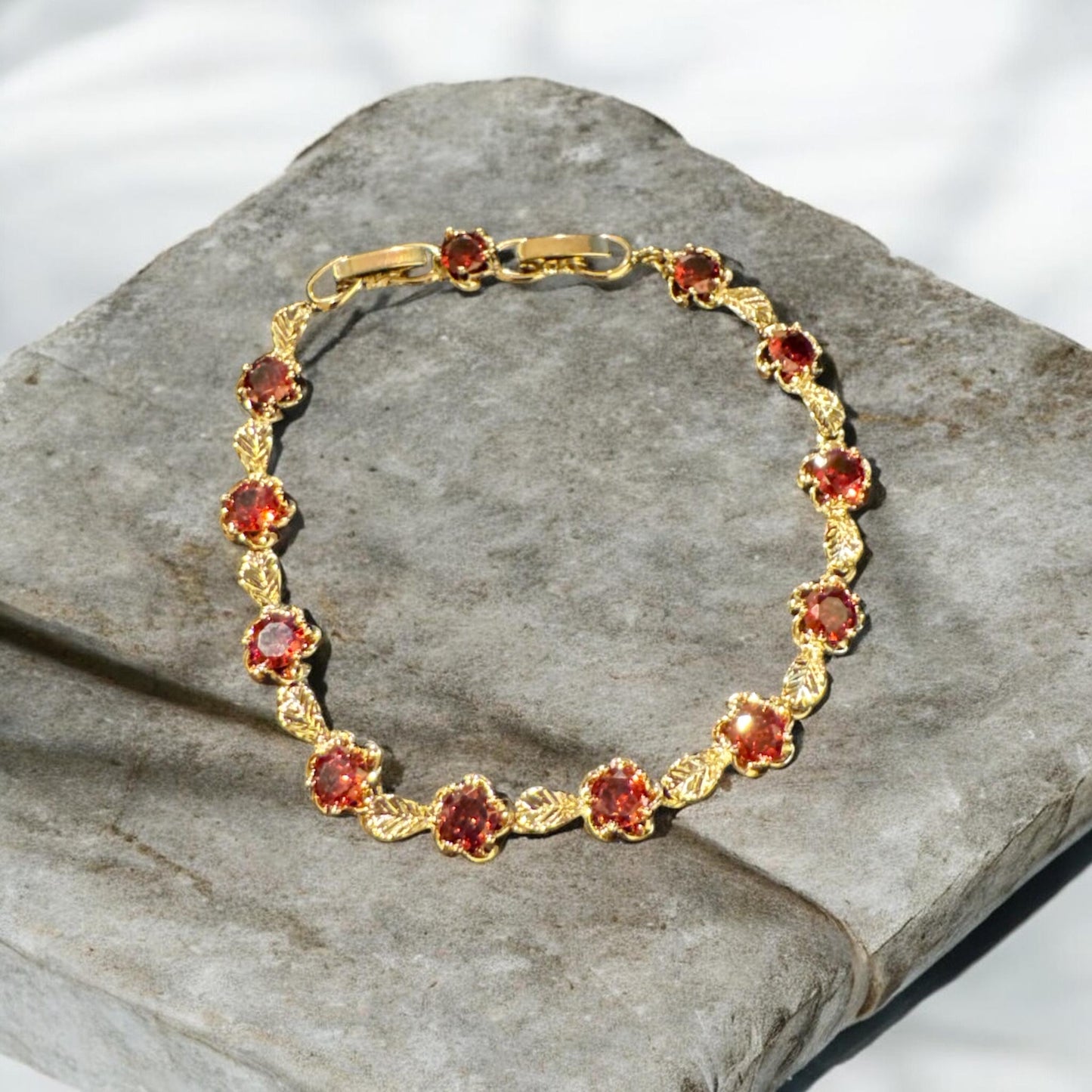Pulsera en forma de rosa